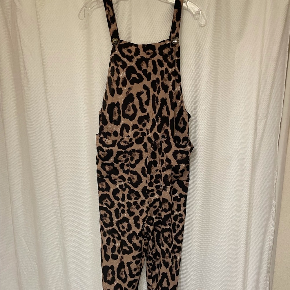 Leopard jumpsuit